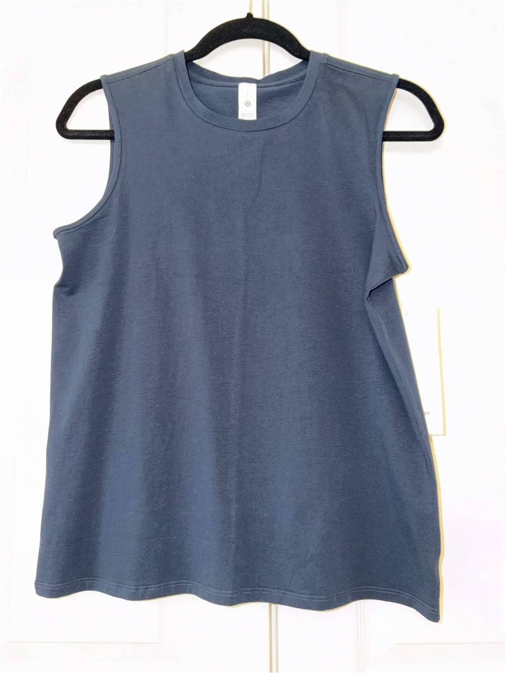NWT Lulelemon Sleeveless Crewneck Tank Top